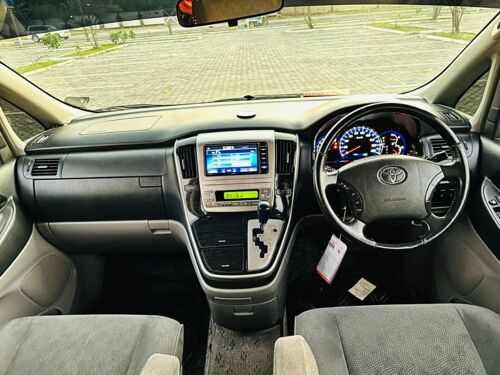 Toyota alphadi mwaka 2006 