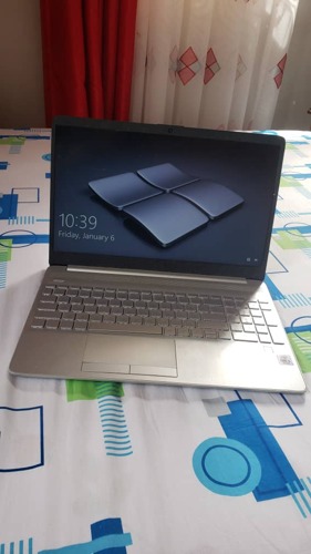 HP laptop 15s kwa 850k