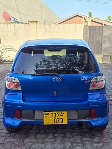 Toyota Vitz Rs