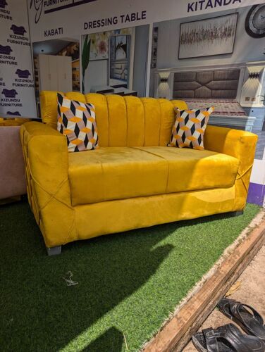 SOFA NZURI SANA MPYA SITI MBIL