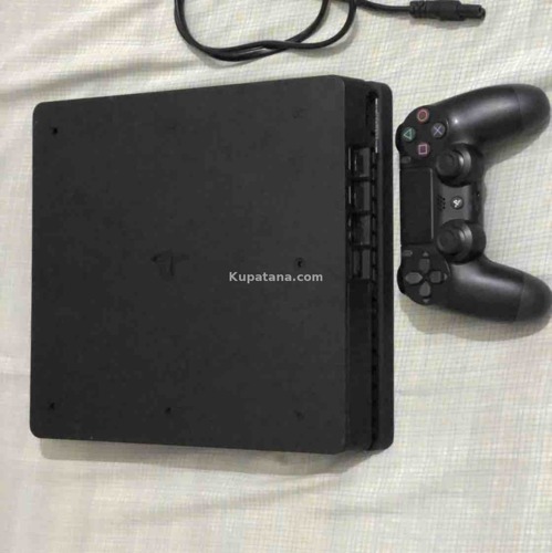 Game Ps4 Slim 500gb