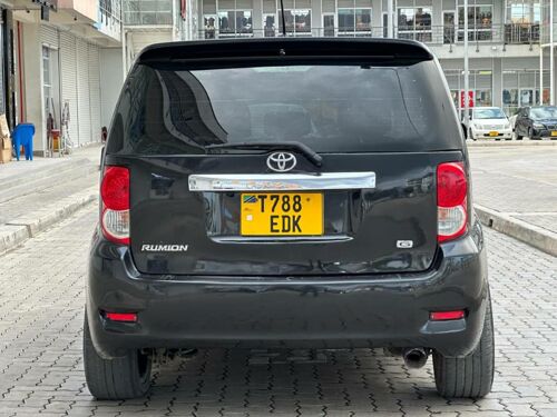 TOYOTA RUMION