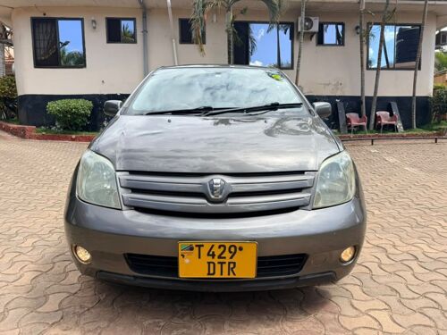 Toyota Ist 