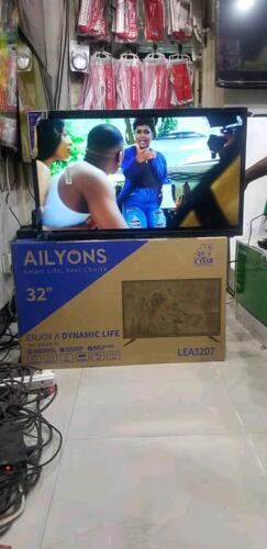 AILYONS FULL HD TV 32 INCH