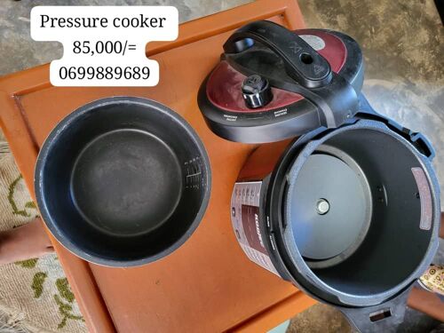 Pressure cooker