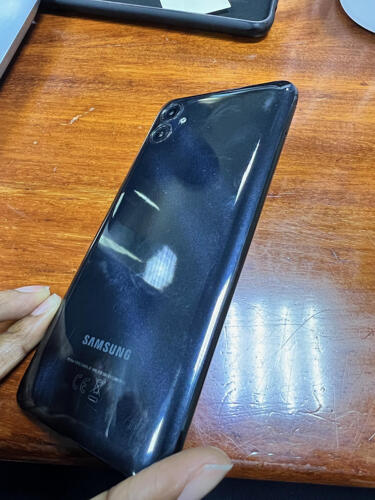SAMSUNG A04E BLACK FOR SALE