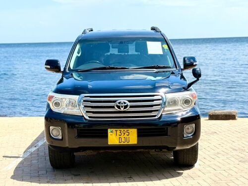 Landcruser V8 mwanza