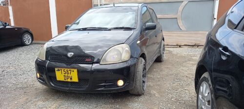 Toyota vitz rs