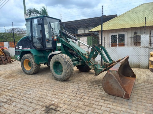 Wheel Loader CAT 908