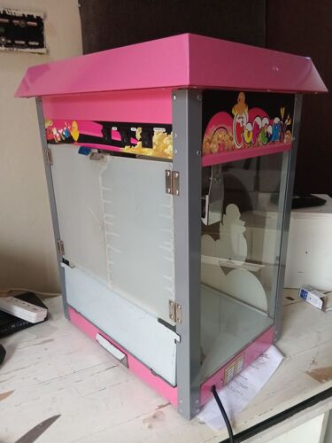 Popcorn Machine