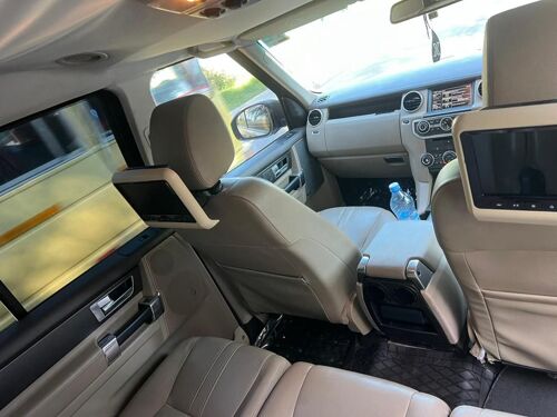 Land rover discovery 4