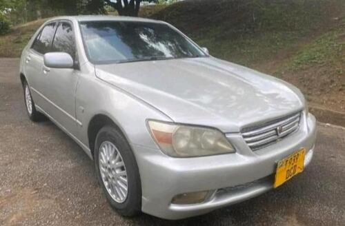 TOYOTA ALTEZZA FOR SALE 3.5M