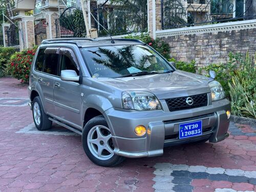 NISSAN EXTRAIL 