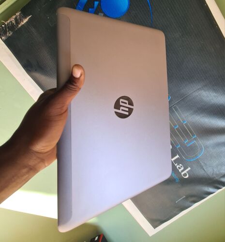 Hp folio 1040/i5/8GB/256GB