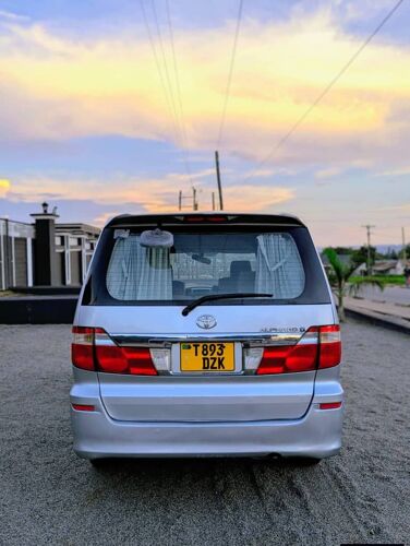 Toyota alphard 