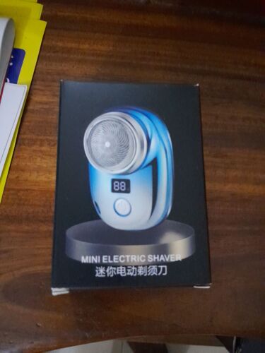 Mini electric shaver 