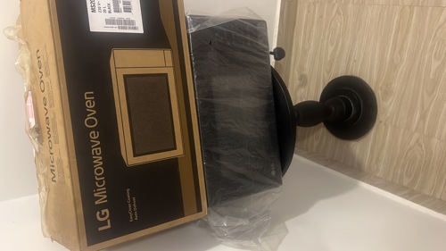 LG MICROWAVE OVEN 