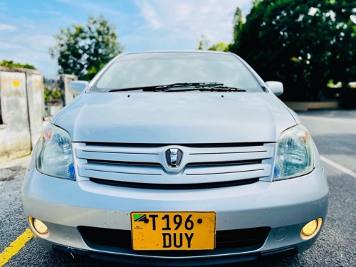 Toyota Ist DUY