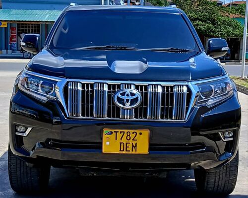 NAUZA TOYOTA LANDCRUSER PRADO 