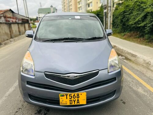 Toyota ractis 
