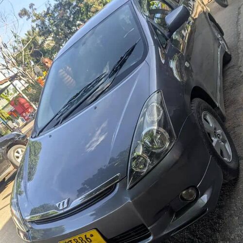 Toyota wish ipo mwanza