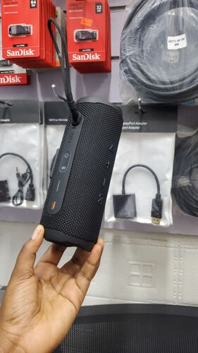 JBL BLUETOOTH SPEAKER 