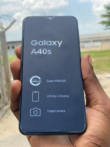 Samsung A40s