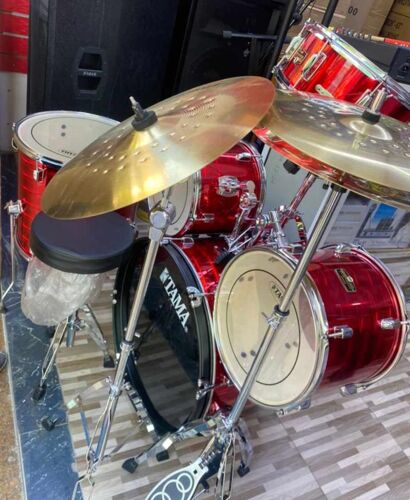 TAMA COMPLETE DRUM SET 