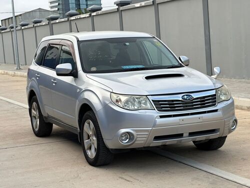 SUBARU FORESTER XT