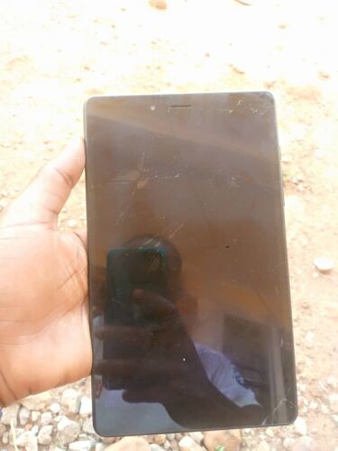Samsung galaxy Tab A 150k