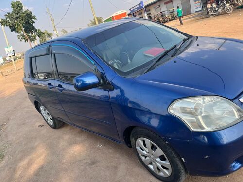 Toyota raum