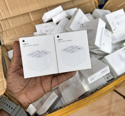 FAST CHARGER ADAPTER AND USB