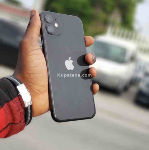 IPHONE 11 128GB CLEAN KILA KITU BEI 1,250,000 TU