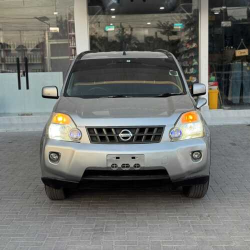 NAUZA NISSAN EXTRAIL 