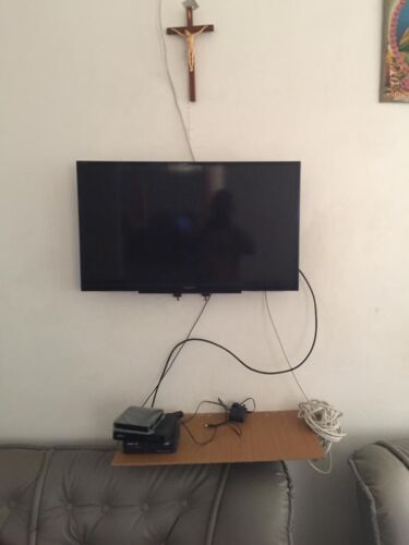 Tv Sony flat inch 32