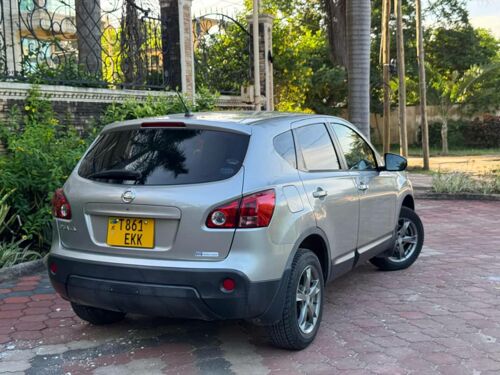 NISSAN DUALIS EKK