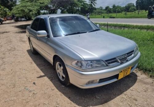 TOYOTA CARINA TI INAUZWA 4.5M