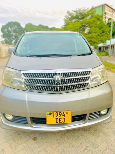 TOYOTA ALPHARD 2004 Golden