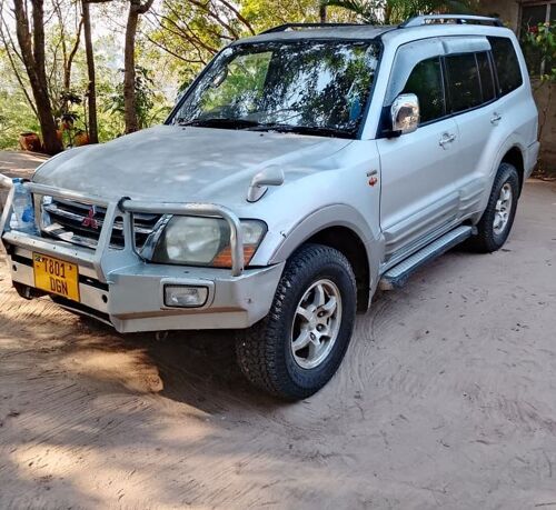Mitsubishi Pajero 
