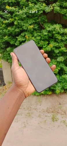 Samsung a8s