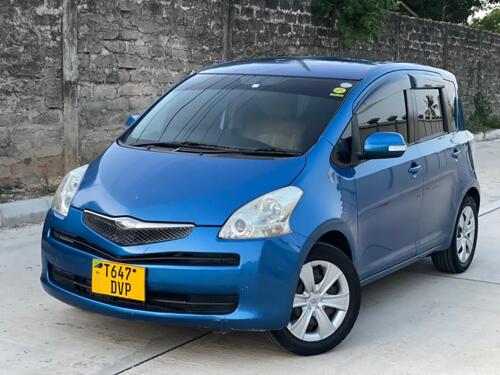Toyota ractis 1.3L Cvt