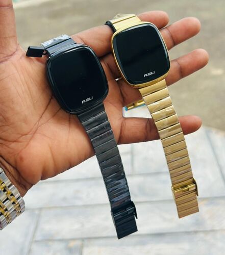 Saa new fossil