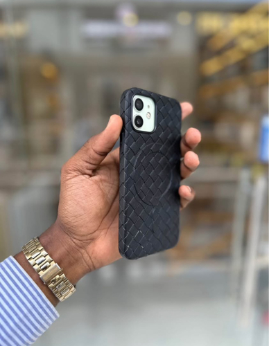 Iphone 12 plain