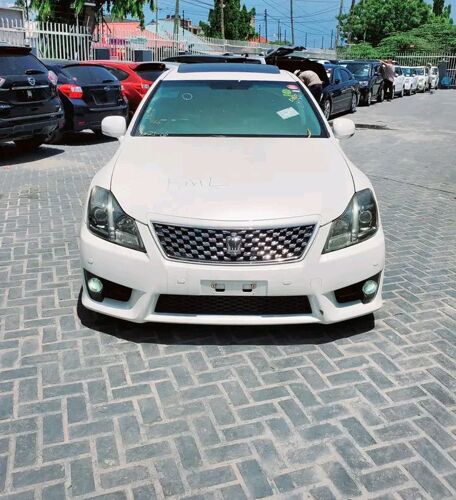 CROWN NEW MODE NAUZA NEW