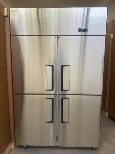 COMMERCIAL FREEZER
