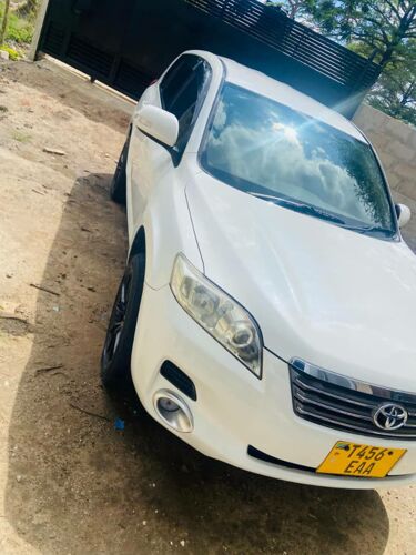 TOYOTA VANGURD CALL 0656989031