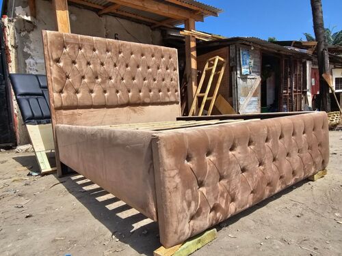 KITANDA KIZURI BEDSOFA 5X6 MPY