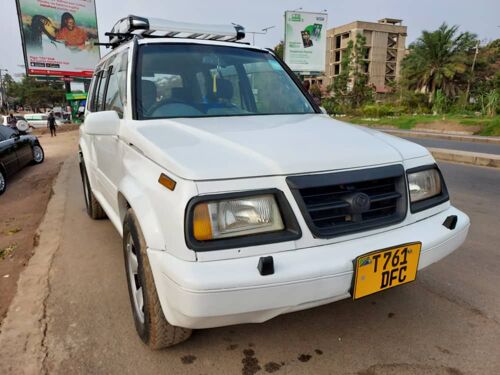 Suzuki escudo 