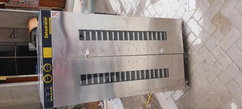 DEHYDRATOR STAILESS STEEL SIDE BY SIDE DOORS