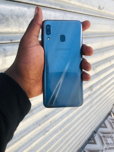 Samsung A20 Gb 32 Ram 2
